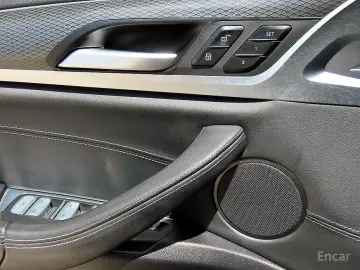 2023 BMW X4 с пробегом 54 185 км
