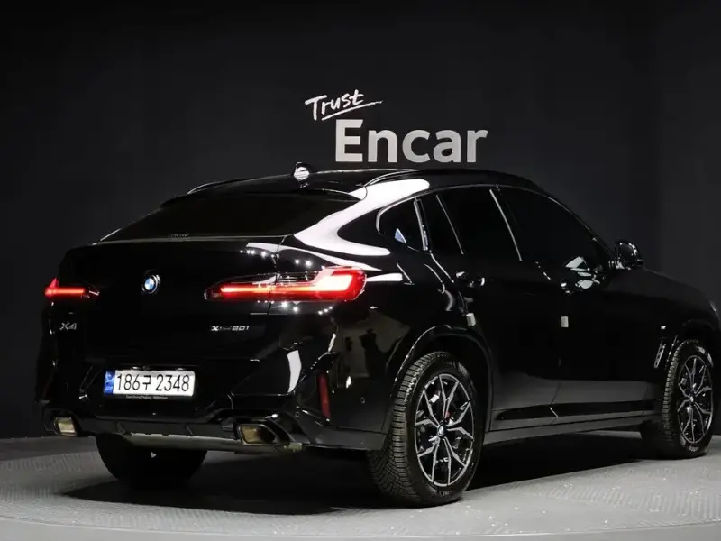 2023 BMW X4 с пробегом 34 160 км