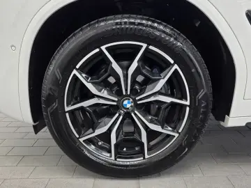 2023 BMW X4 с пробегом 33 770 км