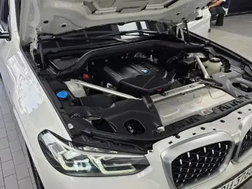 2023 BMW X4 с пробегом 33 770 км