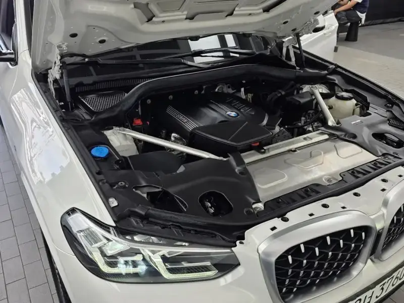 2023 BMW X4 с пробегом 33 770 км