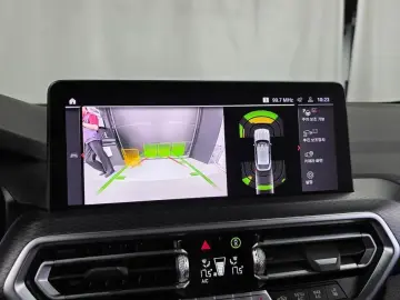 2023 BMW X4 с пробегом 33 770 км