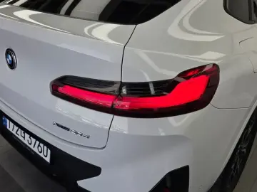2023 BMW X4 с пробегом 33 770 км
