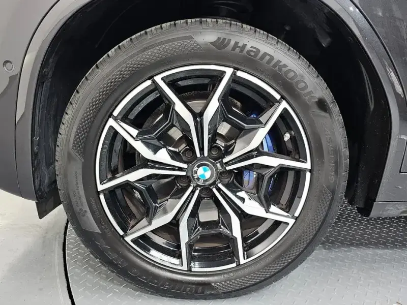 2023 BMW X4 с пробегом 96 994 км