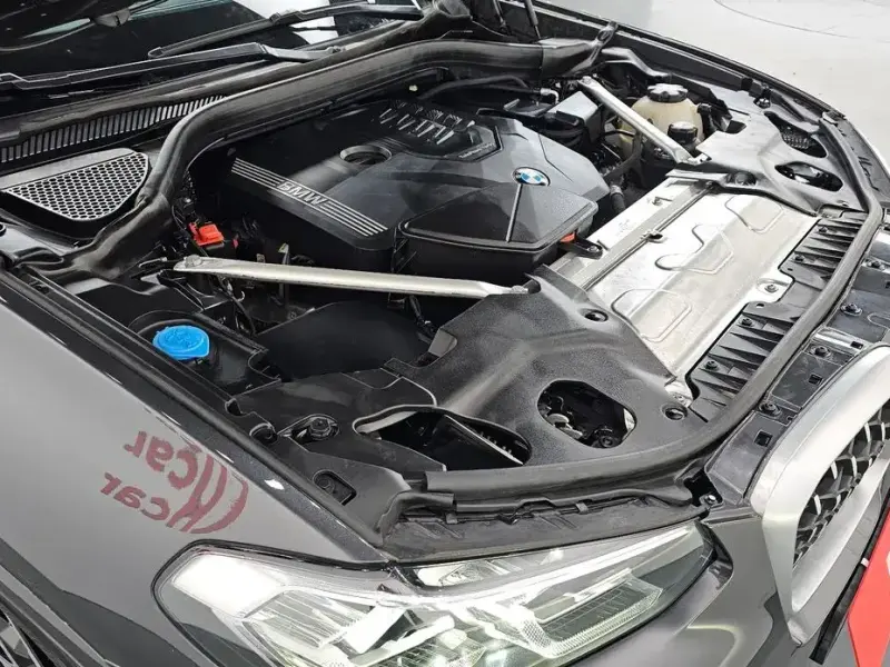 2023 BMW X4 с пробегом 96 994 км
