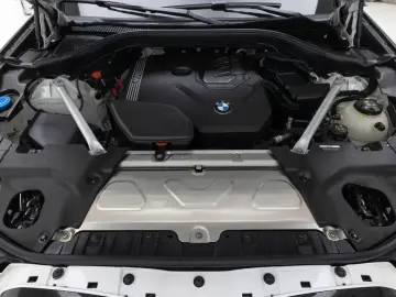 2025 BMW X4 с пробегом 25 830 км