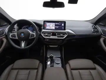 2025 BMW X4 с пробегом 25 830 км