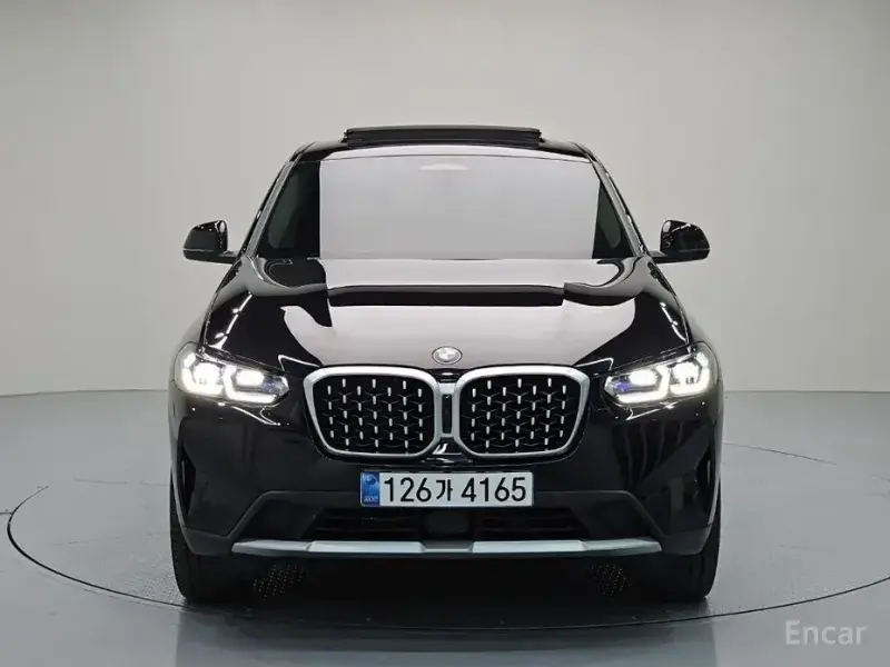 2025 BMW X4 с пробегом 20 126 км