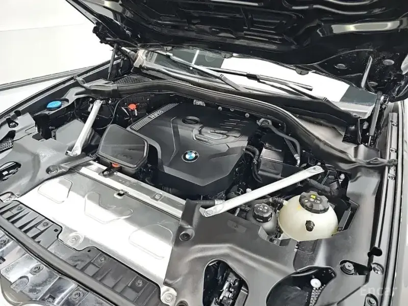 2025 BMW X4 с пробегом 20 126 км