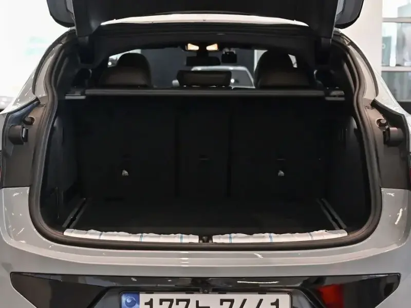 2023 BMW X4 с пробегом 45 595 км