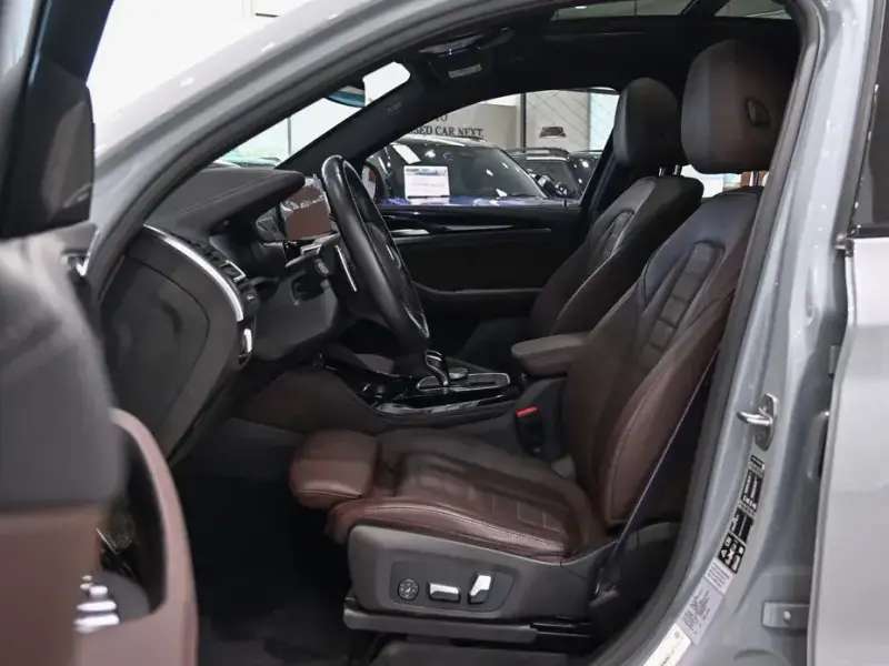 2023 BMW X4 с пробегом 45 595 км