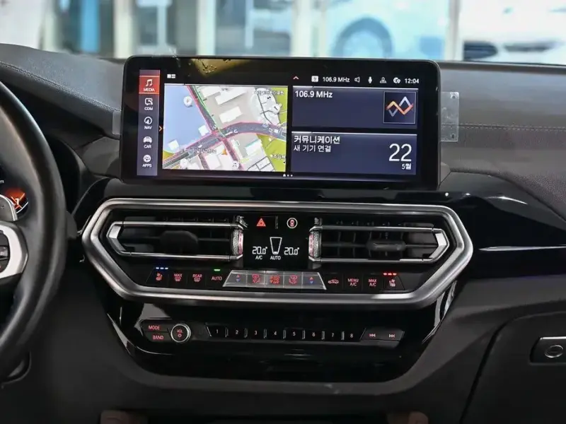 2023 BMW X4 с пробегом 45 595 км
