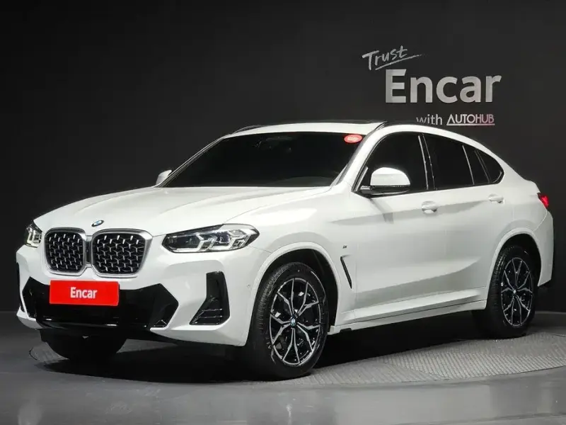 2024 BMW X4 с пробегом 26 423 км