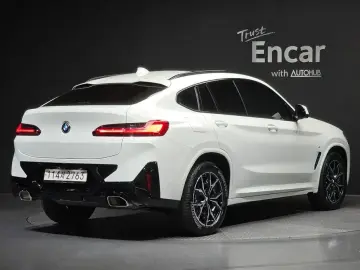2024 BMW X4 с пробегом 26 423 км