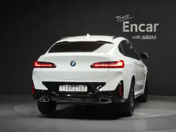 2024 BMW X4 с пробегом 26 423 км