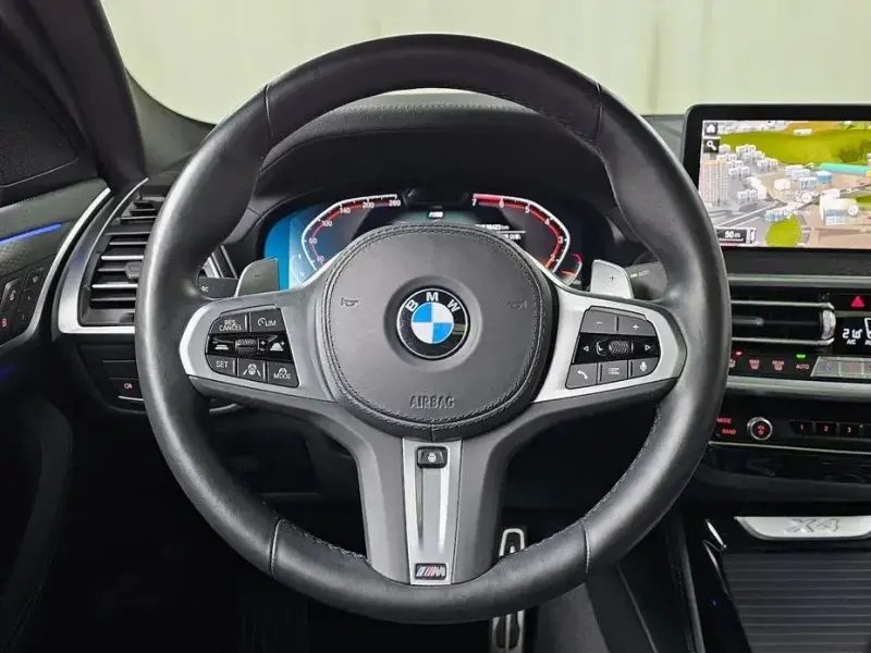 2024 BMW X4 с пробегом 26 423 км