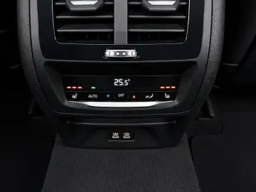 2024 BMW X4 с пробегом 26 423 км