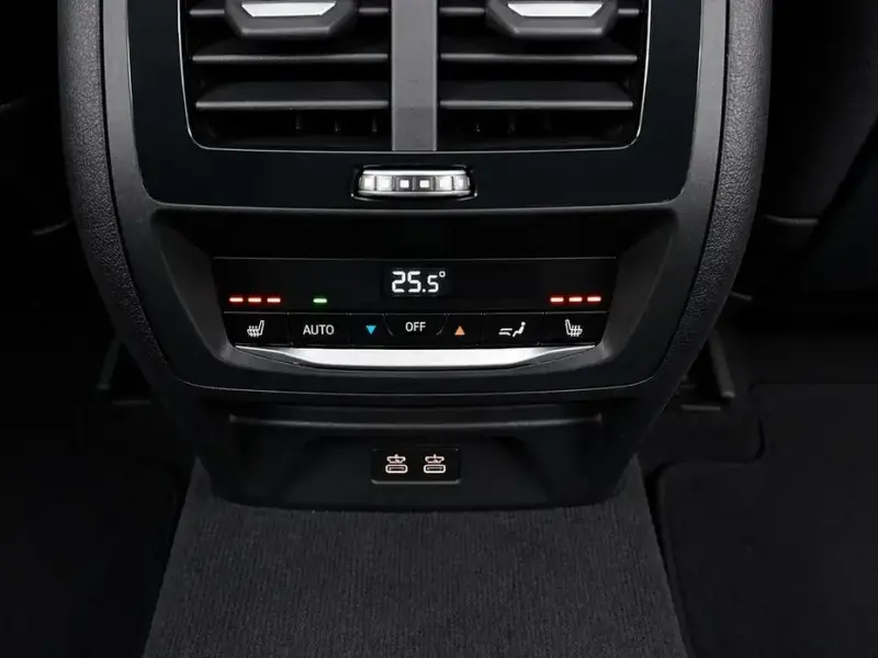 2024 BMW X4 с пробегом 26 423 км