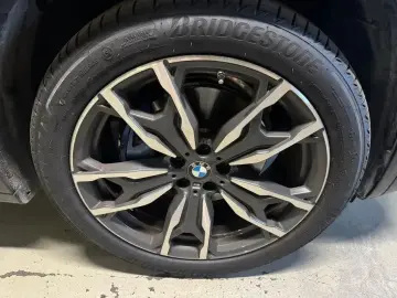 2025 BMW X4 с пробегом 7 200 км