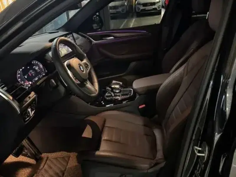 2025 BMW X4 с пробегом 7 200 км