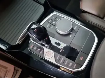 2023 BMW X4 с пробегом 16 903 км