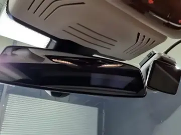 2023 BMW X4 с пробегом 16 903 км