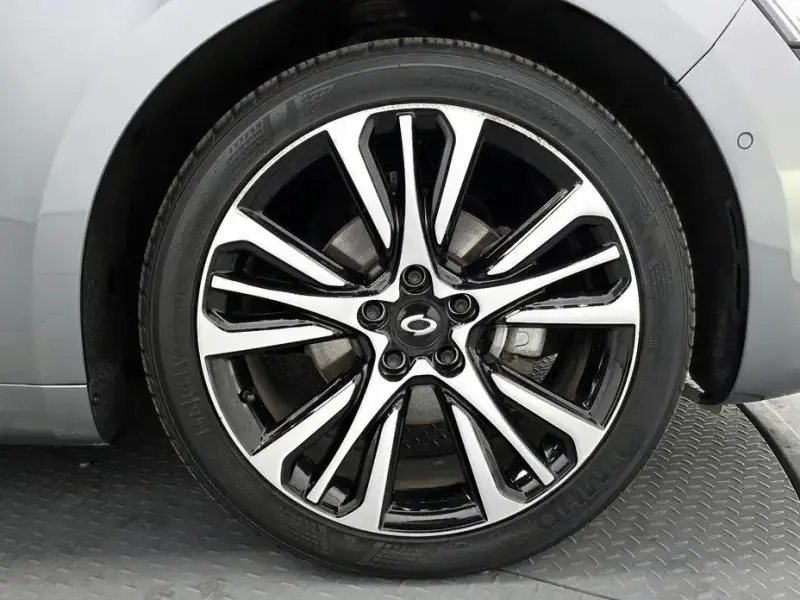 2021 Renault Samsung SM6 с пробегом 49 278 км