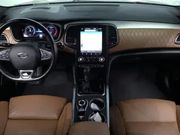 2021 Renault Samsung SM6 с пробегом 49 278 км