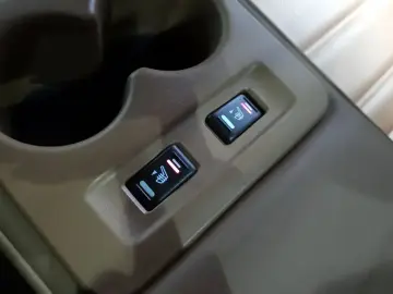 2021 Renault Samsung SM6 с пробегом 49 278 км