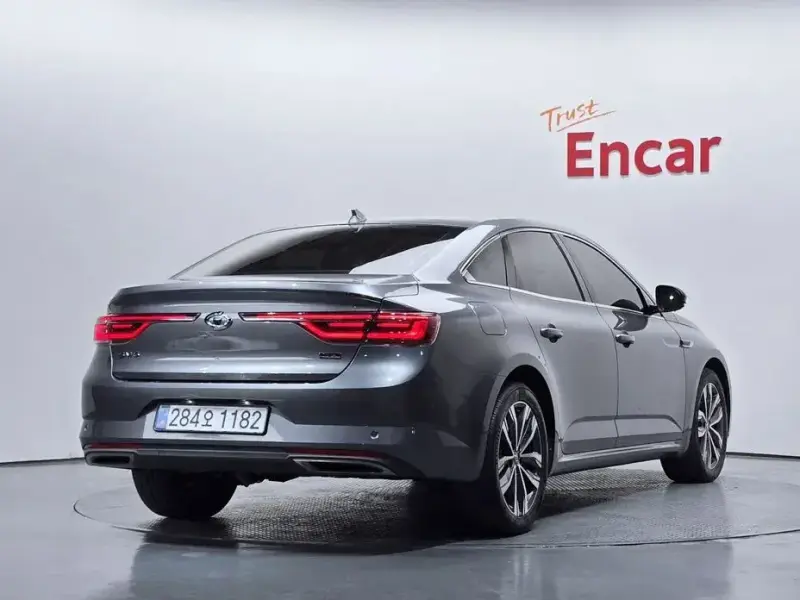 2022 Renault Samsung SM6 с пробегом 46 153 км