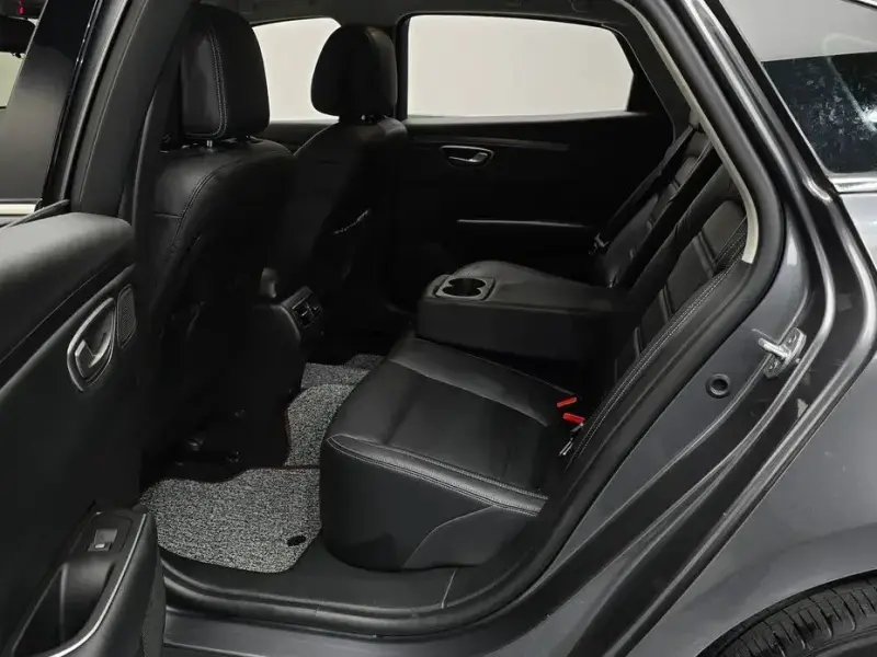 2022 Renault Samsung SM6 с пробегом 46 153 км