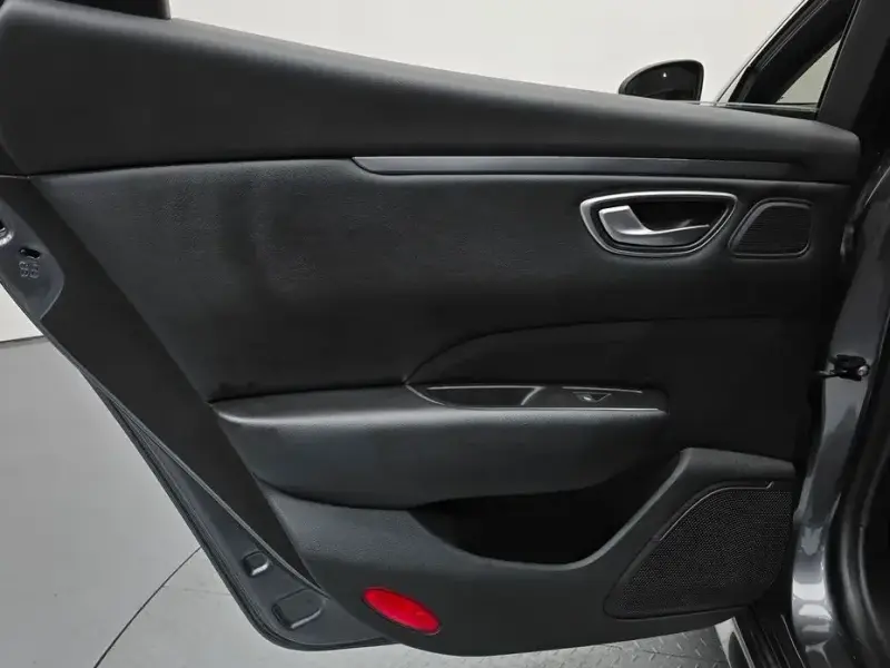 2022 Renault Samsung SM6 с пробегом 46 153 км