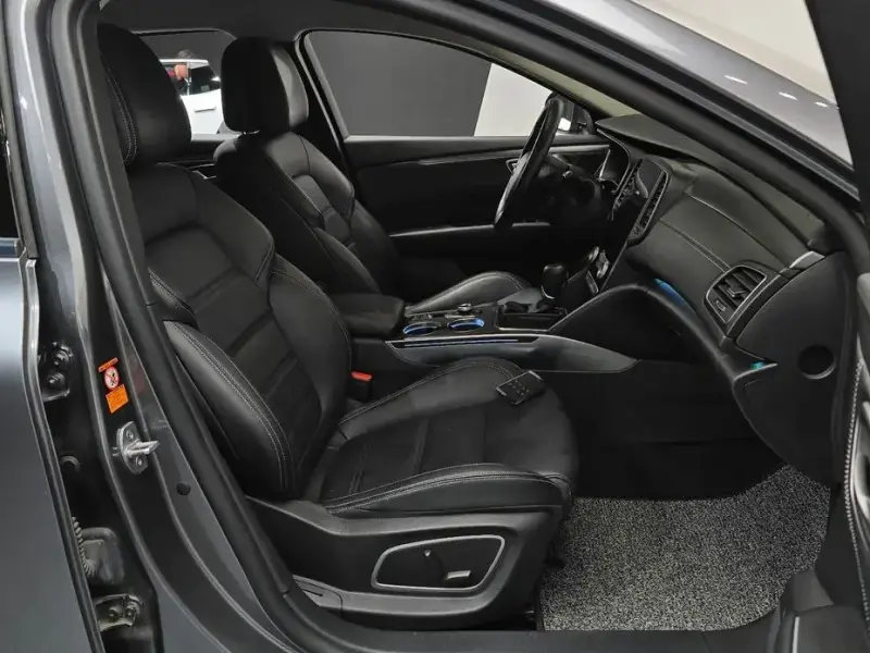 2022 Renault Samsung SM6 с пробегом 46 153 км