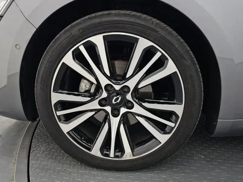 2022 Renault Samsung SM6 с пробегом 85 228 км