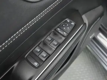 2022 Renault Samsung SM6 с пробегом 52 406 км