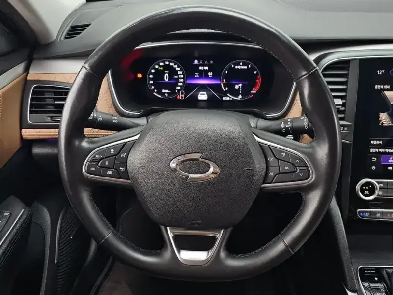 2022 Renault Samsung SM6 с пробегом 85 228 км