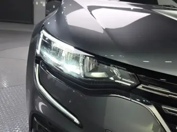 2022 Renault Samsung SM6 с пробегом 52 406 км