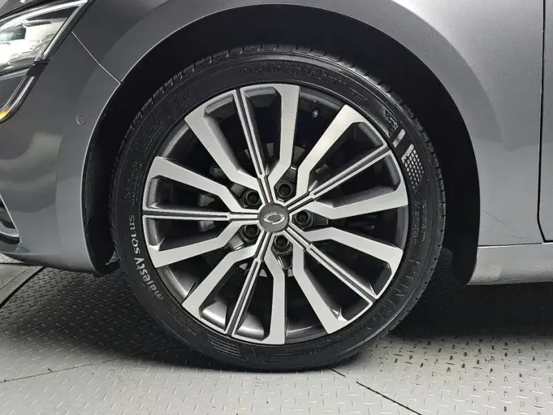 2022 Renault Samsung SM6 с пробегом 45 964 км