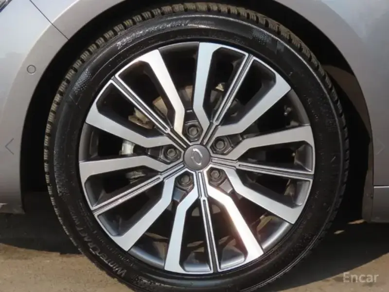 2022 Renault Samsung SM6 с пробегом 72 915 км