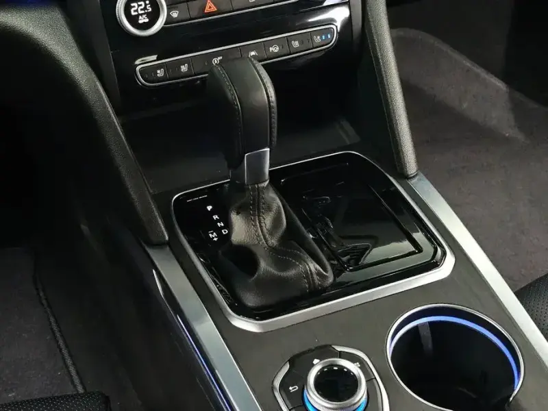 2022 Renault Samsung SM6 с пробегом 107 128 км