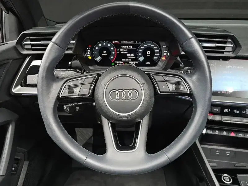 2023 Audi A3 с пробегом 19 825 км