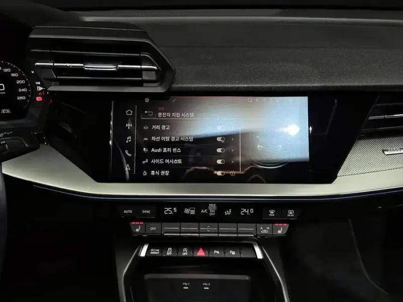2023 Audi A3 с пробегом 19 825 км