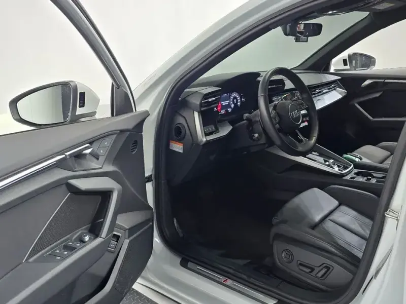 2022 Audi A3 с пробегом 27 210 км