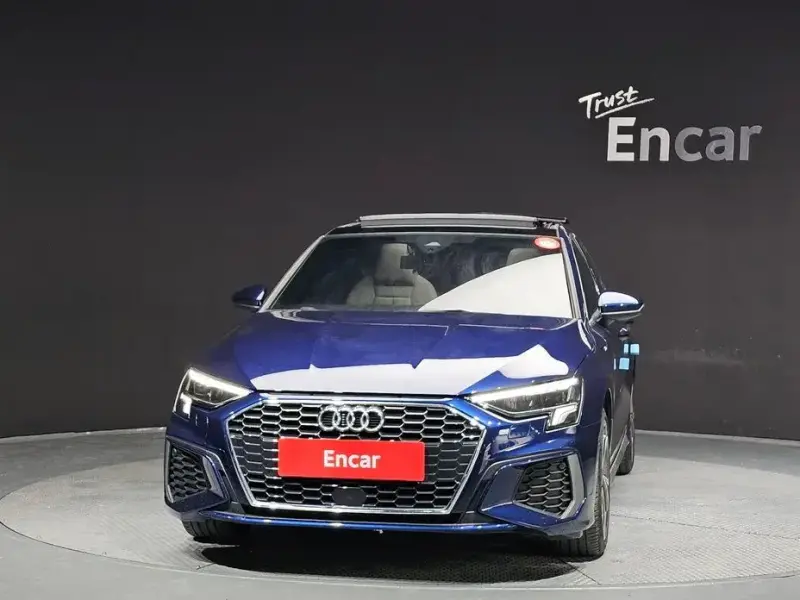 2023 Audi A3 с пробегом 10 411 км