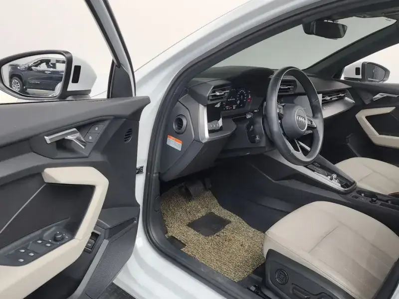 2023 Audi A3 с пробегом 22 355 км