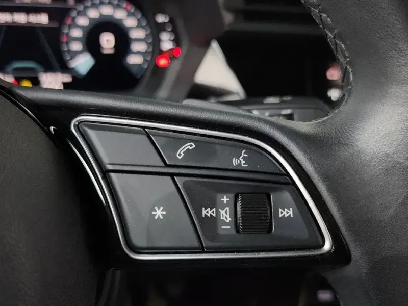 2023 Audi A3 с пробегом 22 355 км