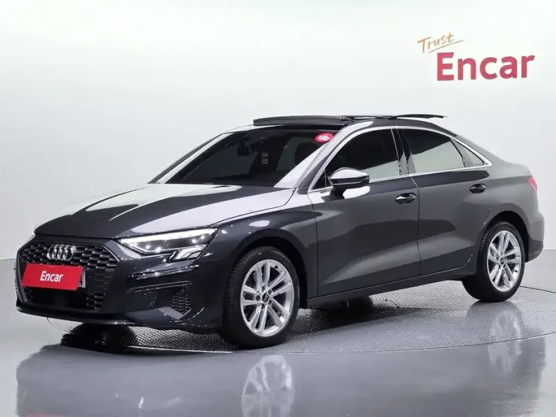 2023 Audi A3 с пробегом 13 339 км