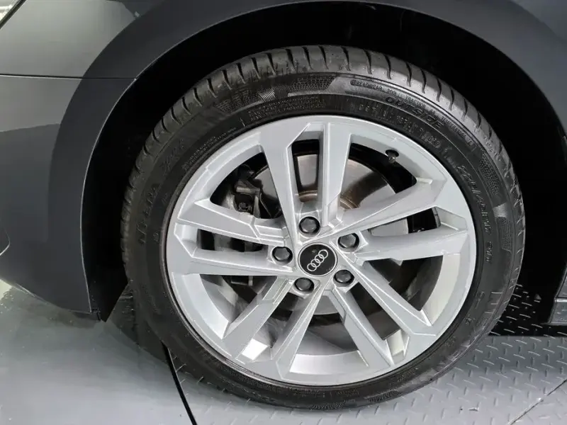 2023 Audi A3 с пробегом 13 339 км