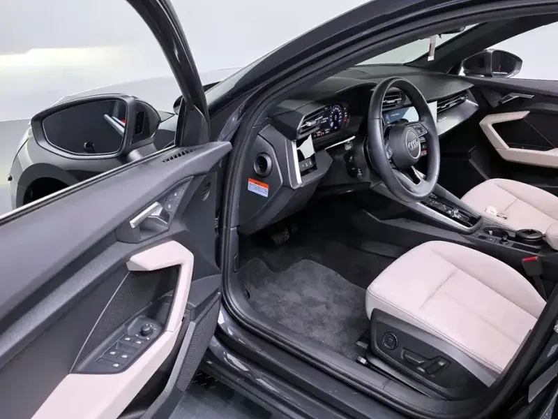2023 Audi A3 с пробегом 13 339 км