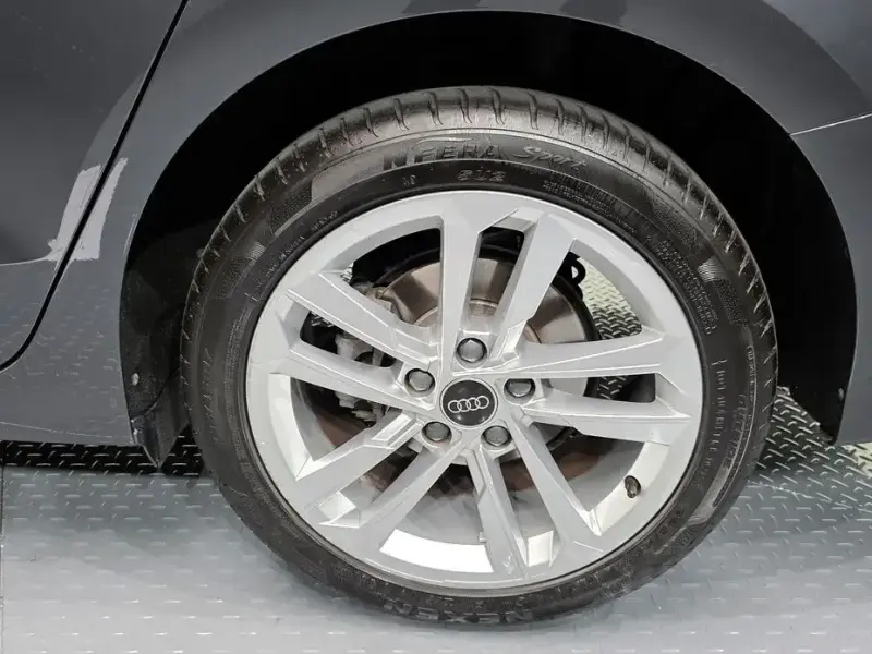 2023 Audi A3 с пробегом 13 339 км